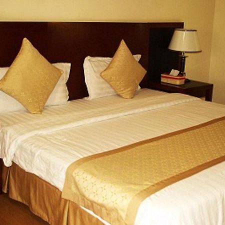 Interpark Hotel 오롱가포 외부 사진