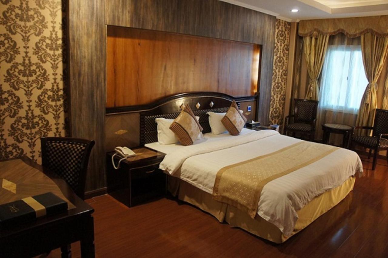 Interpark Hotel 오롱가포 외부 사진