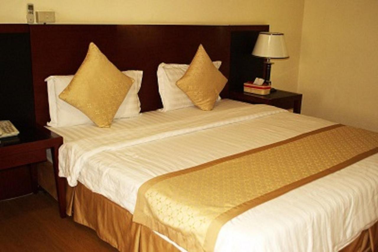 Interpark Hotel 오롱가포 외부 사진
