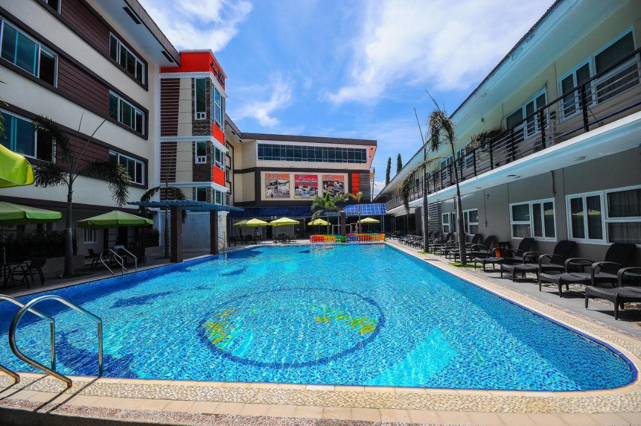 Interpark Hotel 오롱가포 외부 사진