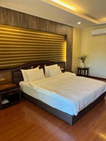 Interpark Hotel 오롱가포 외부 사진